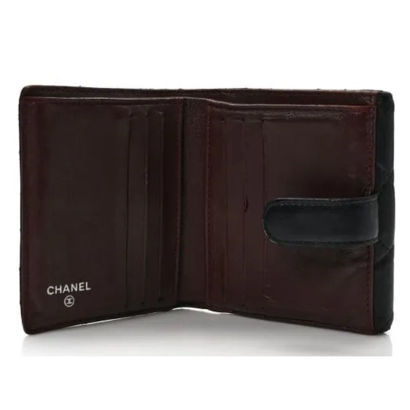 Chanel Lambskin Quilted Compact French - Picture 6 of 9